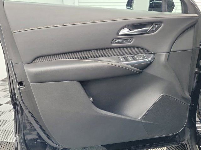 Used 2023 Cadillac XT4 Sport FWD image 18