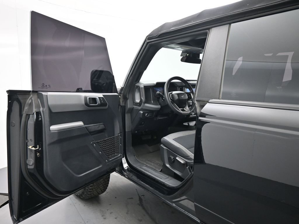 Certified 2022 Ford Bronco 4-Door w/ Sasquatch Package AWD/4WD image 8