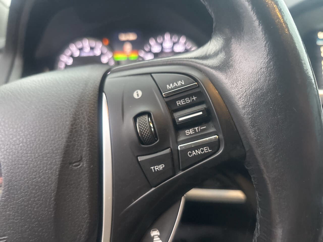 Used 2018 Acura TLX w/ Technology Package FWD image 17