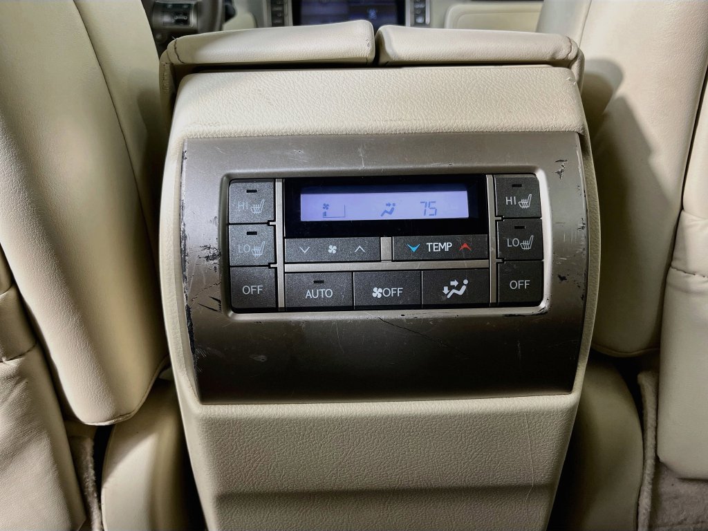Used 2019 Lexus GX 460 Premium w/ Premium Package AWD/4WD image 34