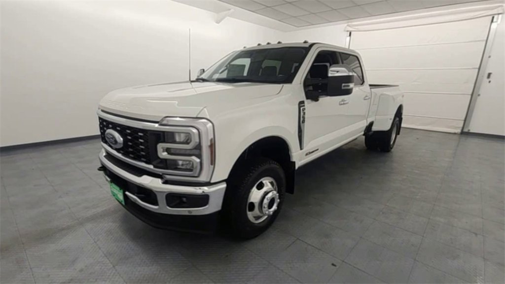 New 2025 Ford F350 XL image 4
