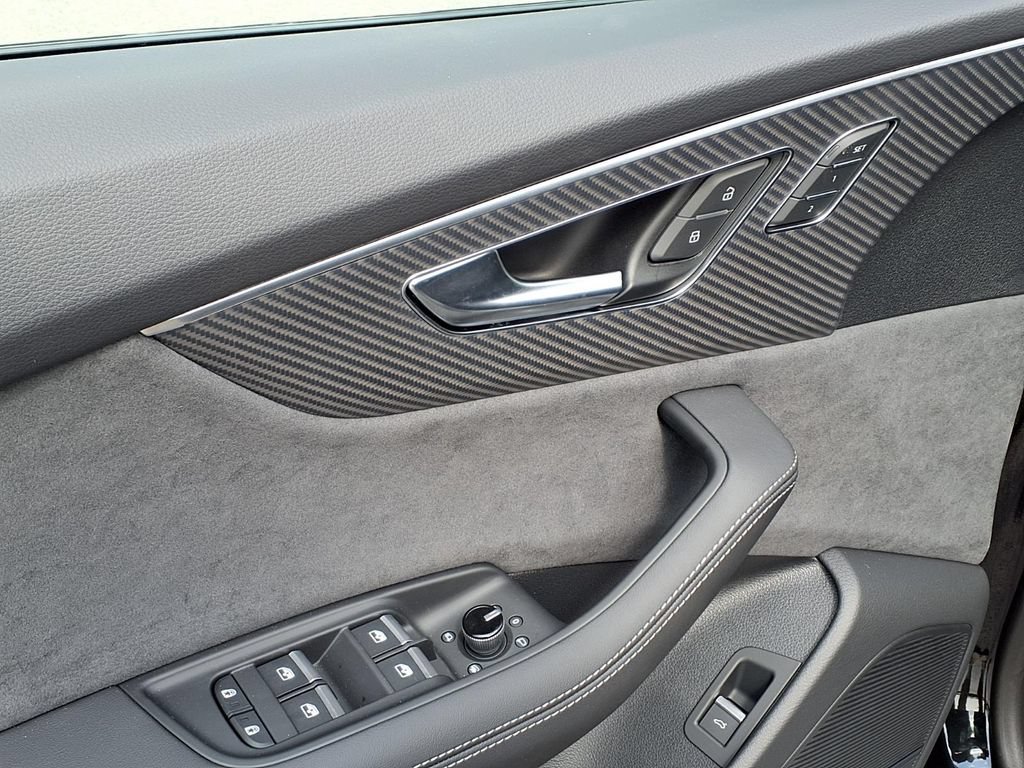 New 2027 Audi SQ8 Prestige AWD/4WD image 10
