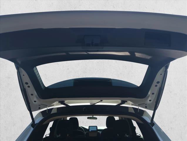 Used 2020 Ford Escape SE FWD image 10