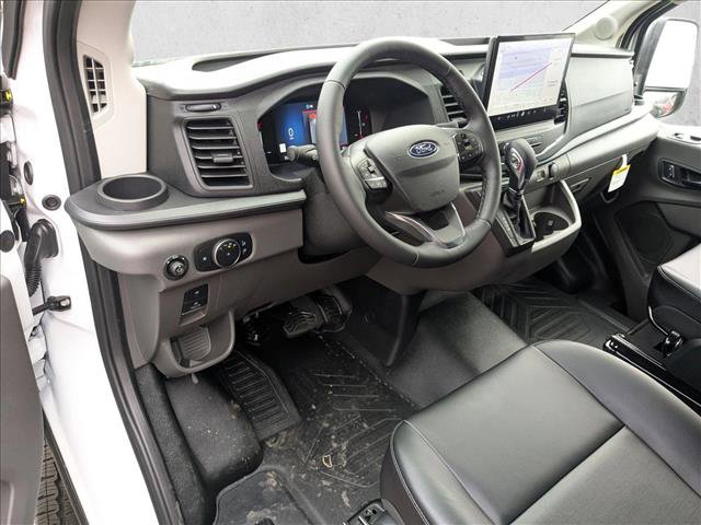 New 2026 Ford Transit 250 148 Medium Roof w/ Load Area Protection Package RWD image 3