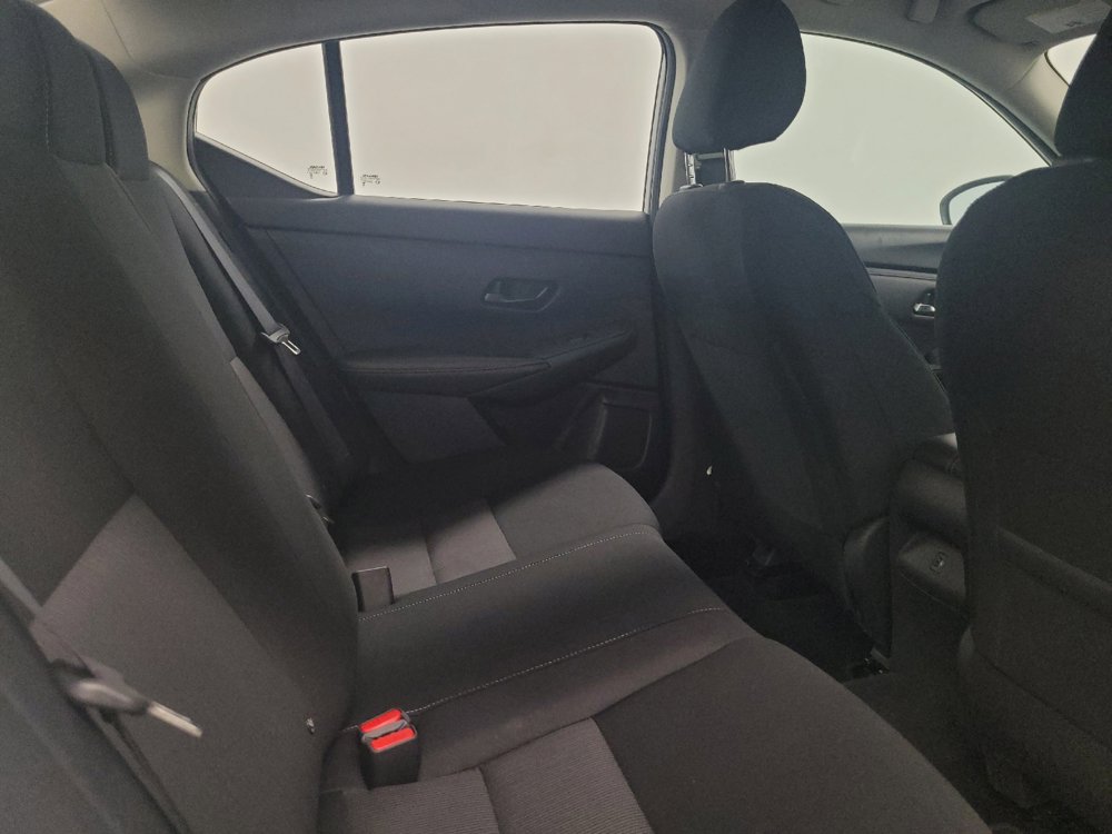 Used 2025 Nissan Sentra SV FWD image 19