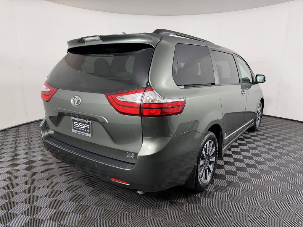 Used 2018 Toyota Sienna XLE Premium w/ Protection Package AWD/4WD image 7