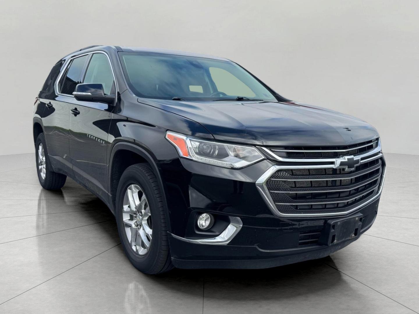 Used 2021 Chevrolet Traverse LT