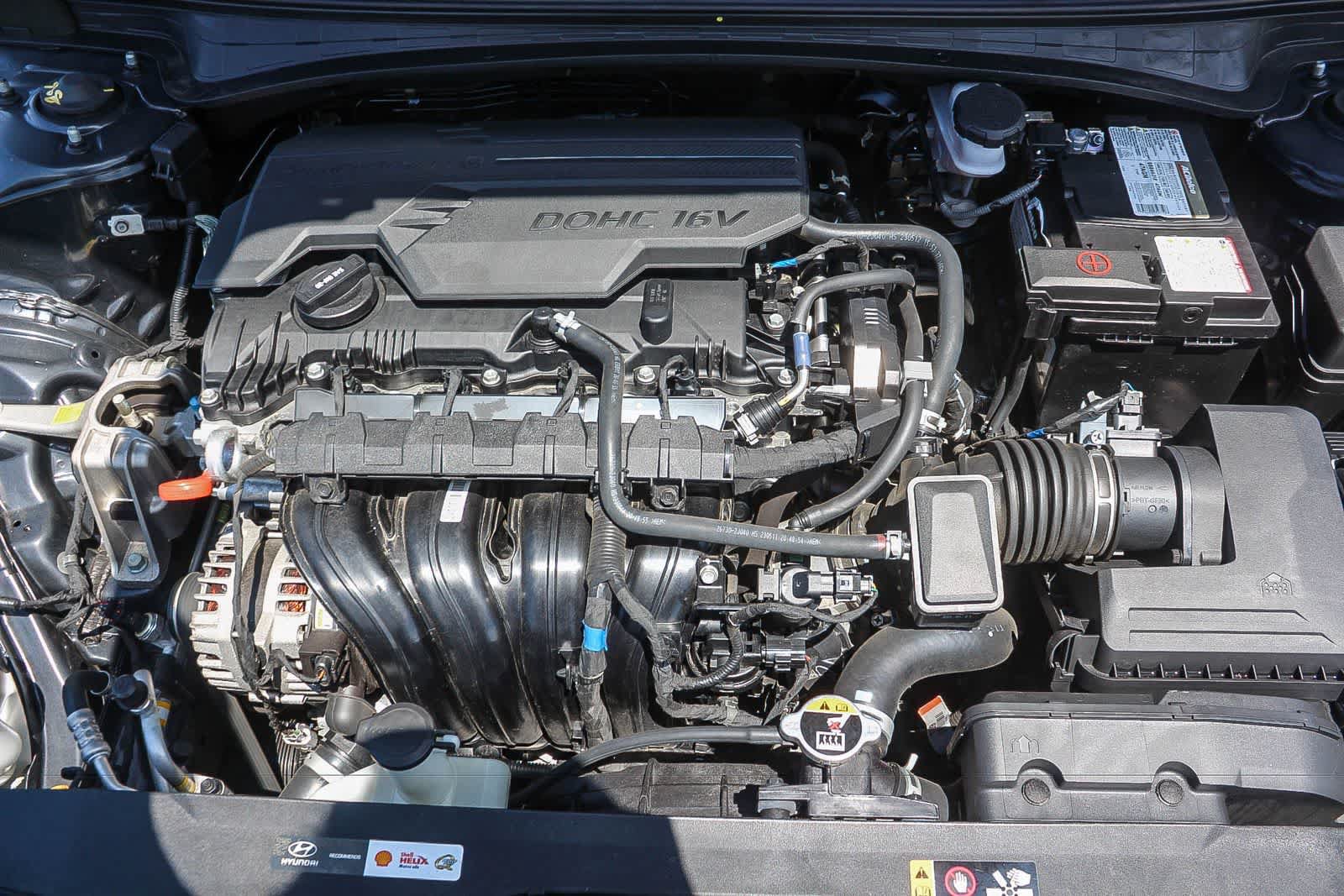 Certified 2023 Hyundai Elantra SE FWD image 35