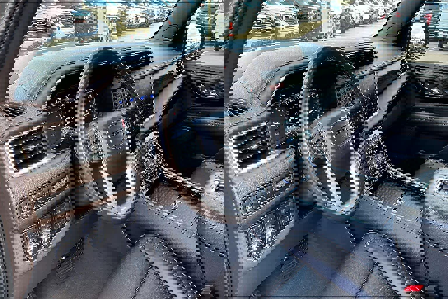 Certified 2021 GMC Yukon Denali w/ Denali Ultimate Package image 16