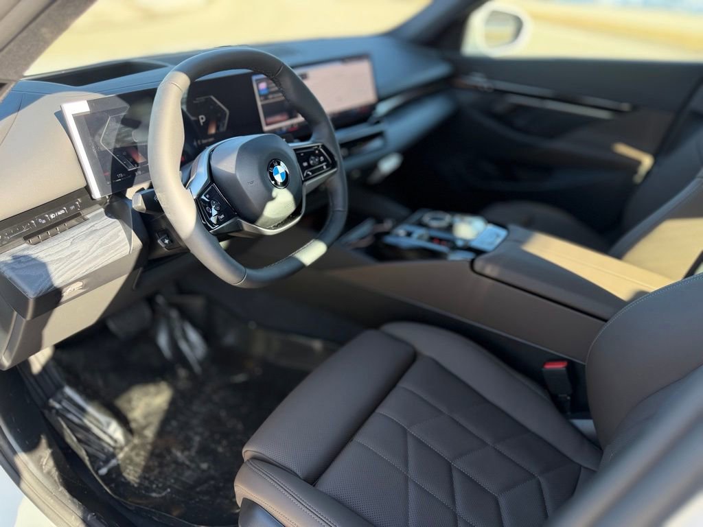 New 2026 BMW 530i xDrive w/ Premium Package AWD/4WD image 12