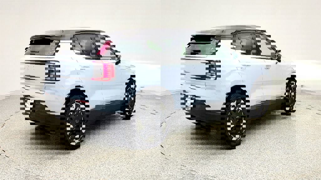 Used 2025 Volvo EX30 Ultra image 5