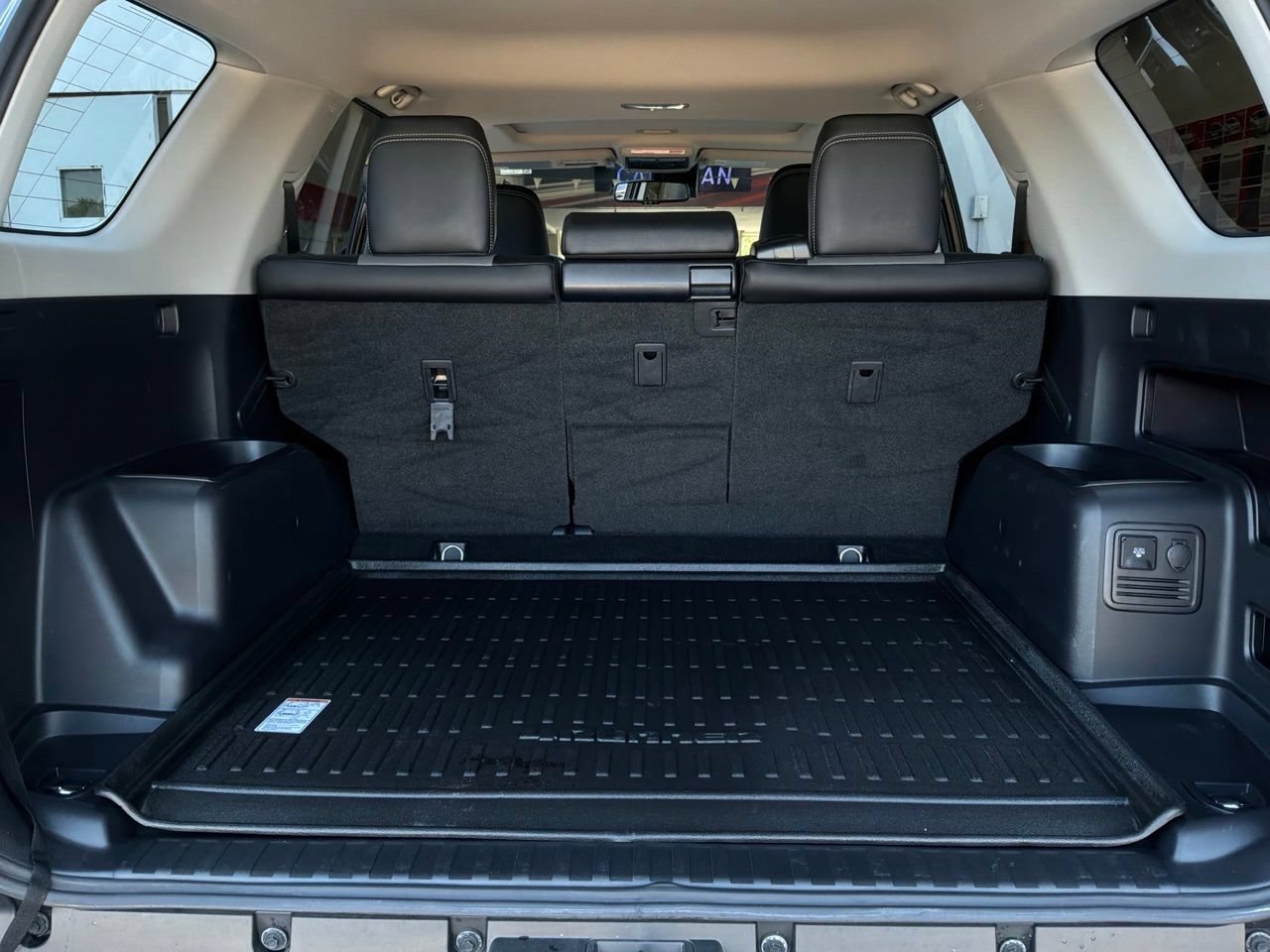 Used 2023 Toyota 4Runner SR5 Premium w/ Moonroof Package RWD image 13