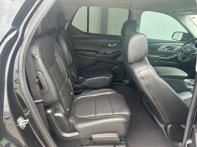 Used 2018 Chevrolet Traverse RS FWD image 11
