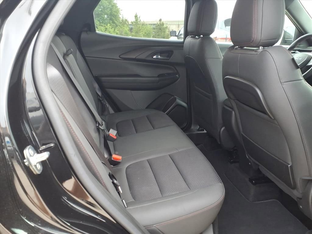 Used 2023 Chevrolet TrailBlazer RS image 15