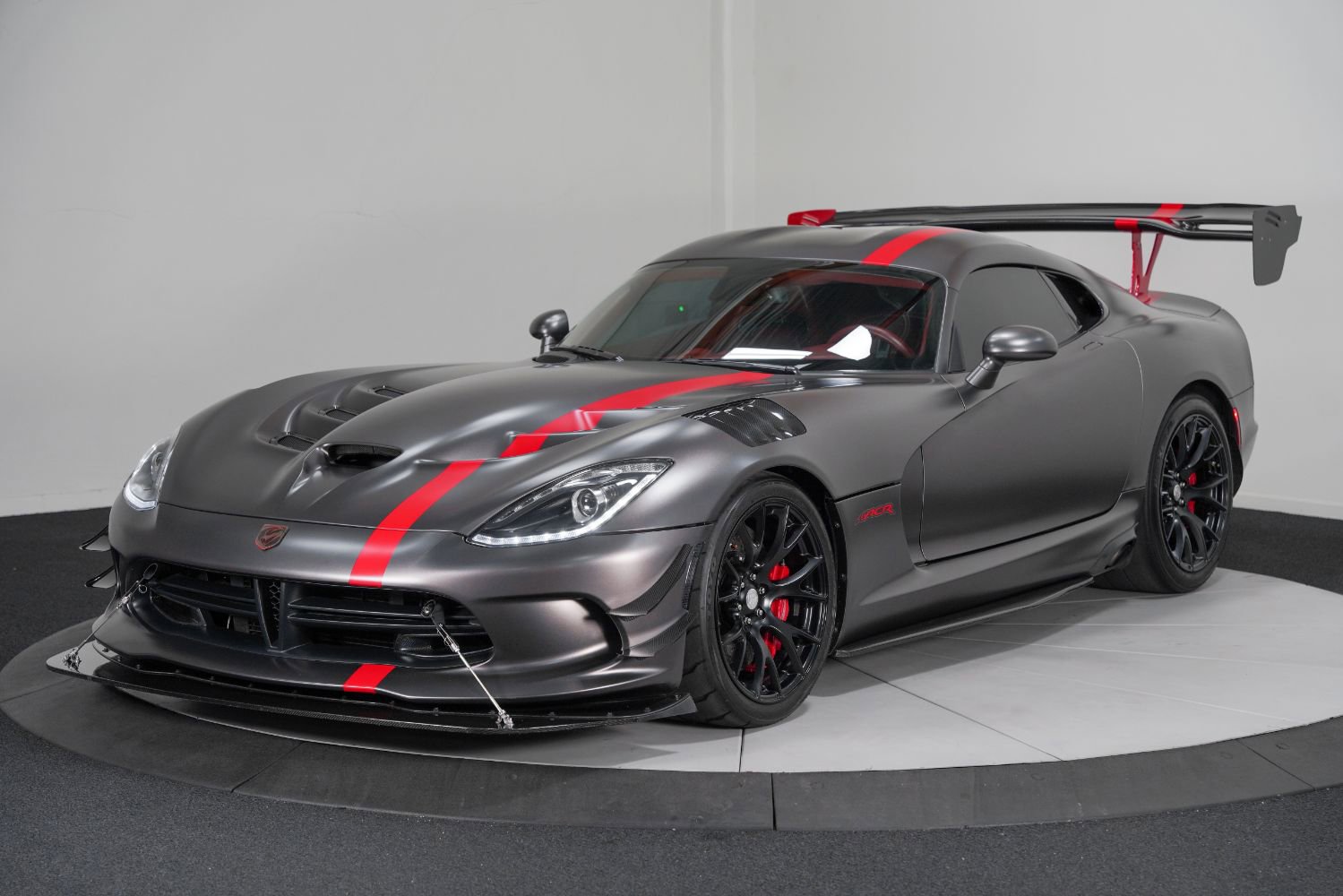 Used 2016 Dodge Viper GTC w/ ACR Package RWD image 7