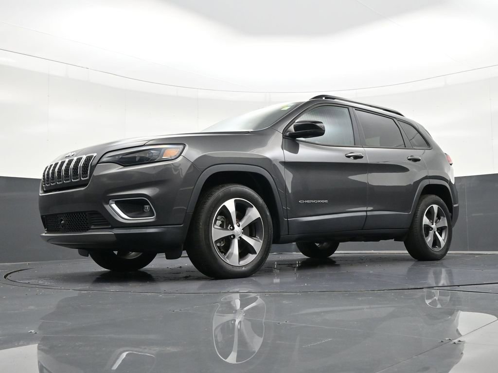 Used 2022 Jeep Cherokee Limited image 27