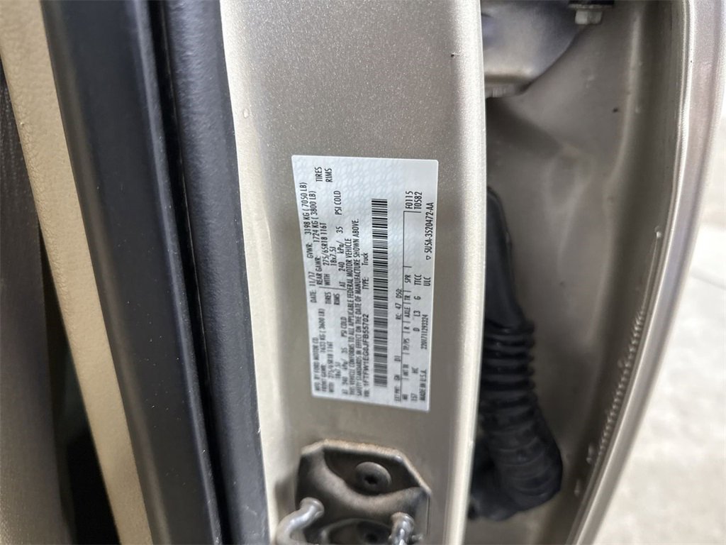 Used 2018 Ford F150 Lariat w/ Equipment Group 502A Luxury image 28