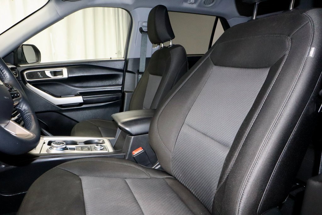 Certified 2023 Ford Explorer XLT image 26
