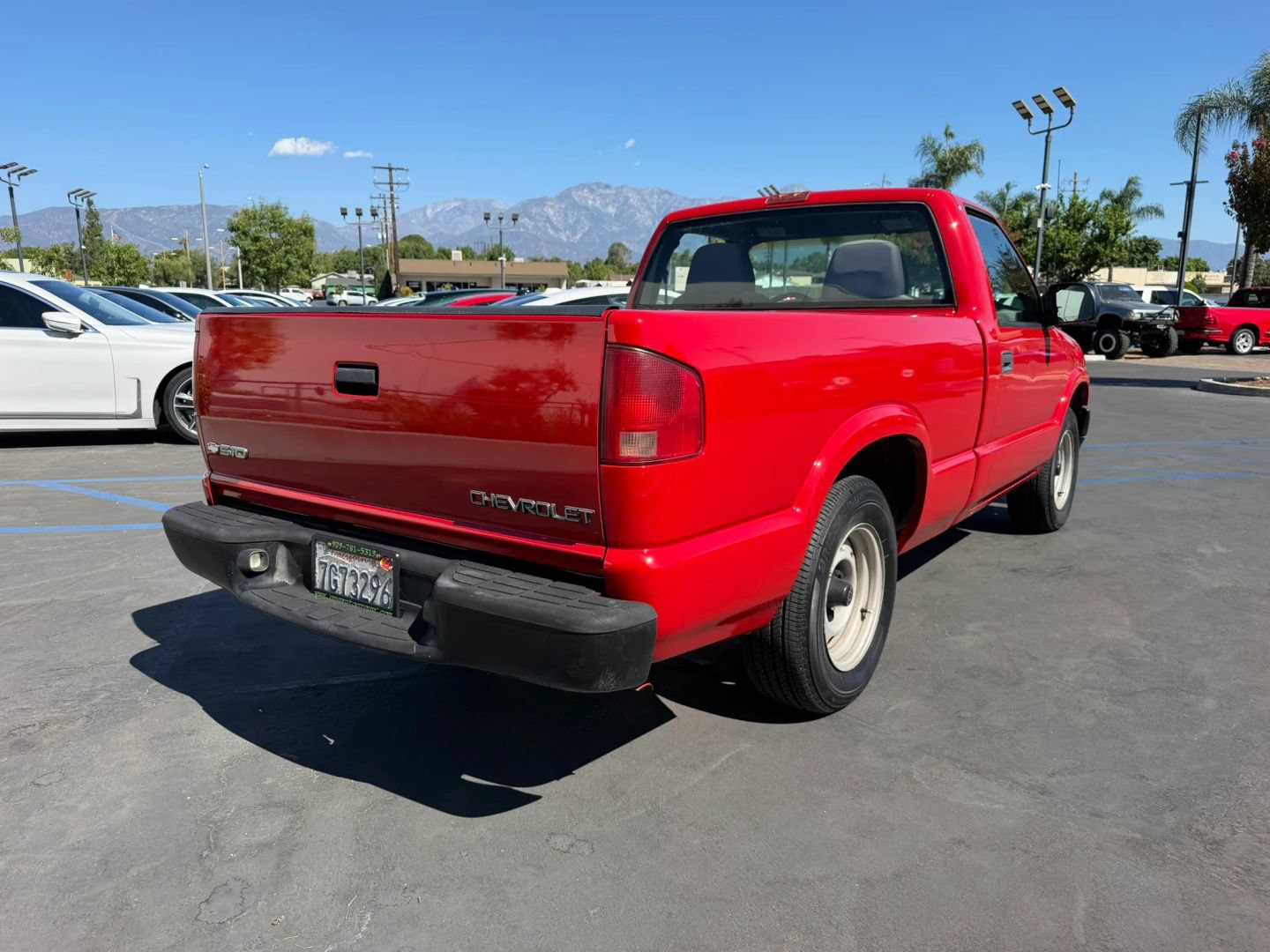 Used 2003 Chevrolet S10 Pickup 2WD Regular Cab image 6