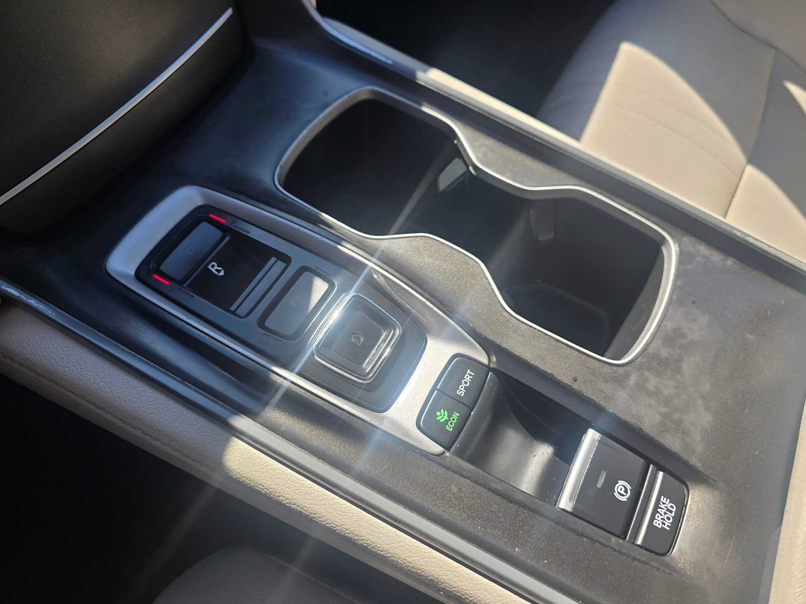 Used 2018 Honda Accord EX-L image 30