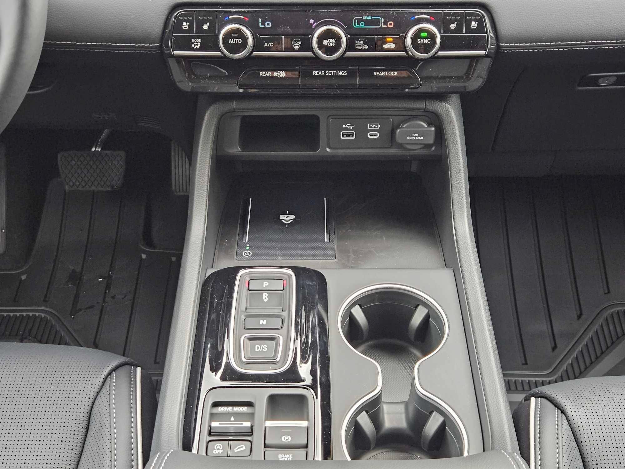Used 2024 Honda Pilot Elite image 49
