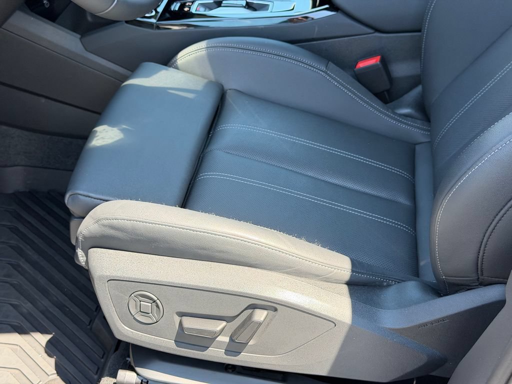 Certified 2025 Audi Q6 e-tron Premium Plus w/ Premium Plus AWD/4WD image 27