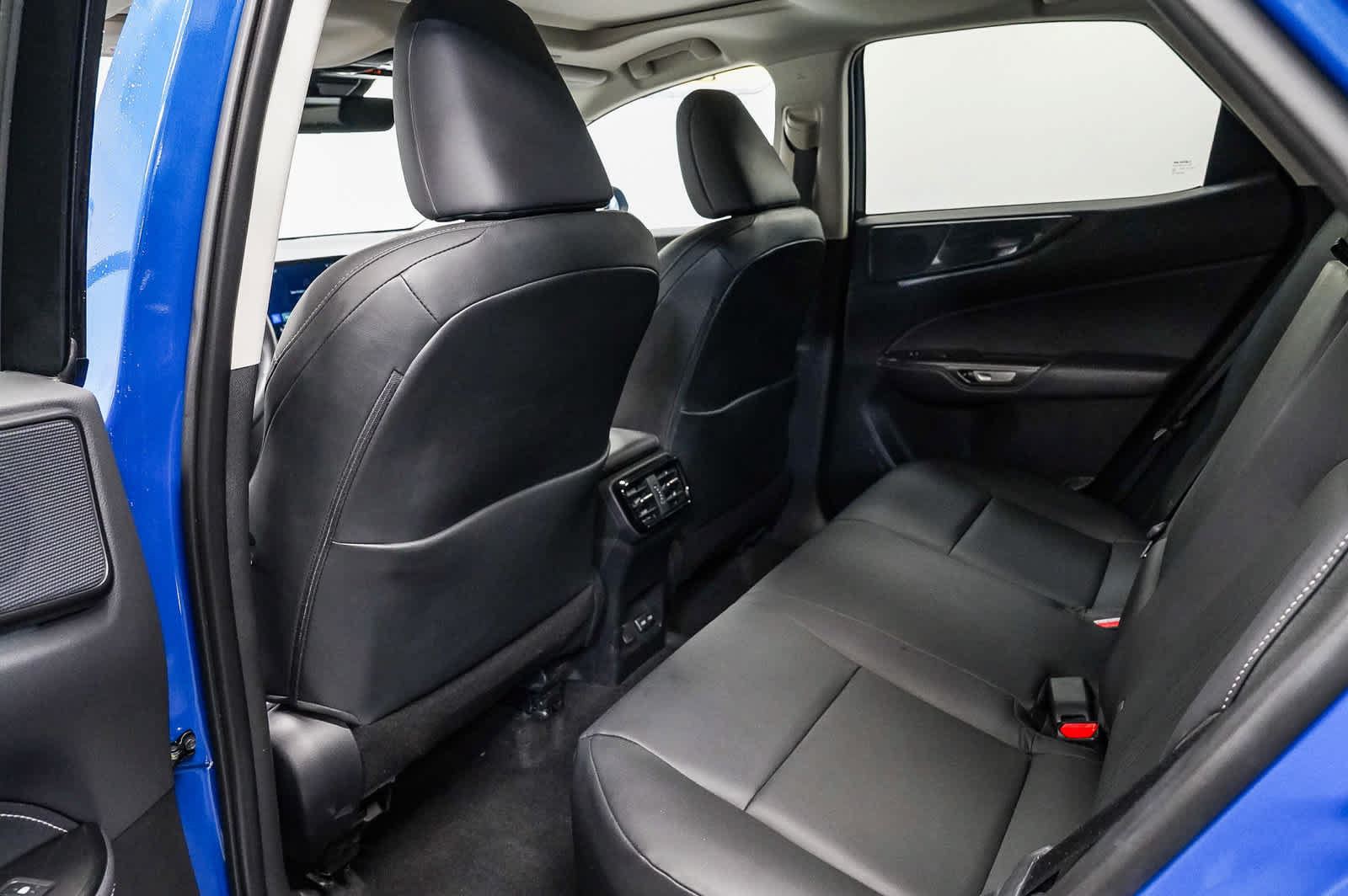 Used 2025 Lexus NX 350 AWD w/ Accessory Package (2T) image 19