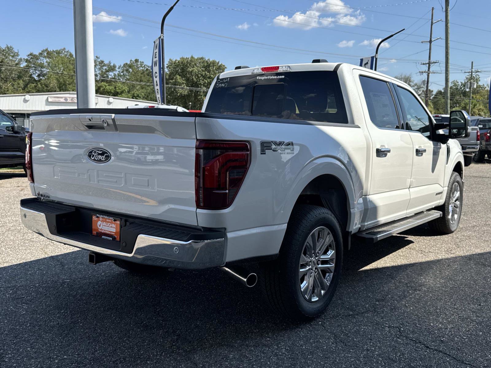 New 2025 Ford F150 Lariat w/ Equipment Group 501A Mid image 4