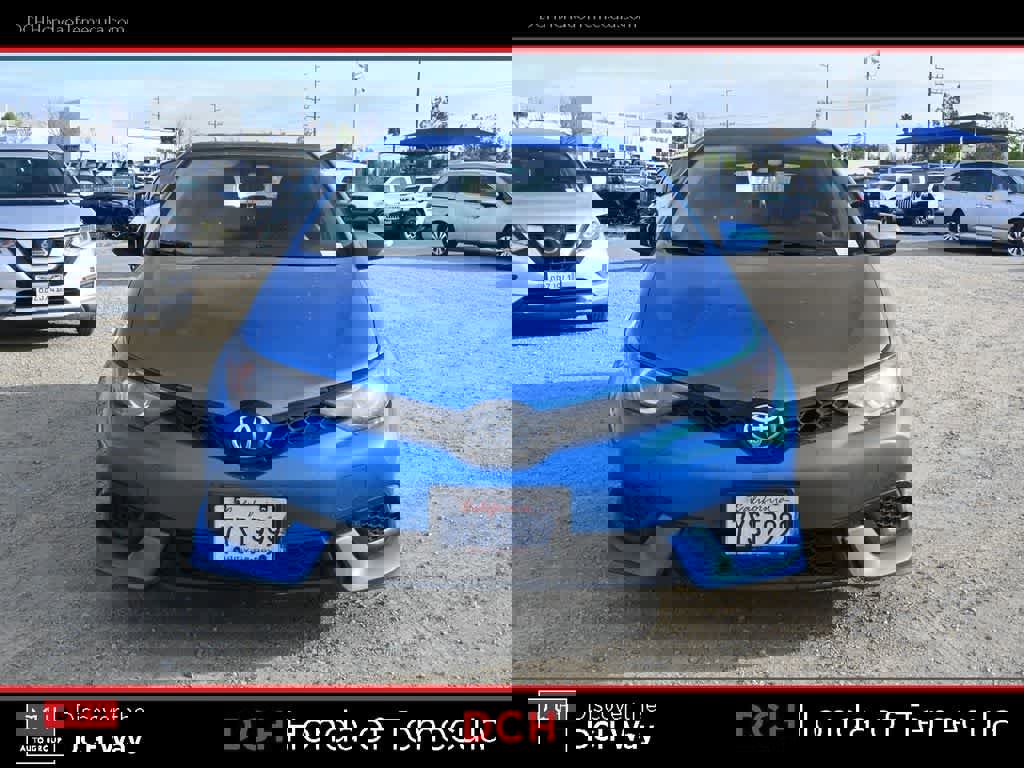 Used 2017 Toyota Corolla iM w/ Carpet Mat Package image 2