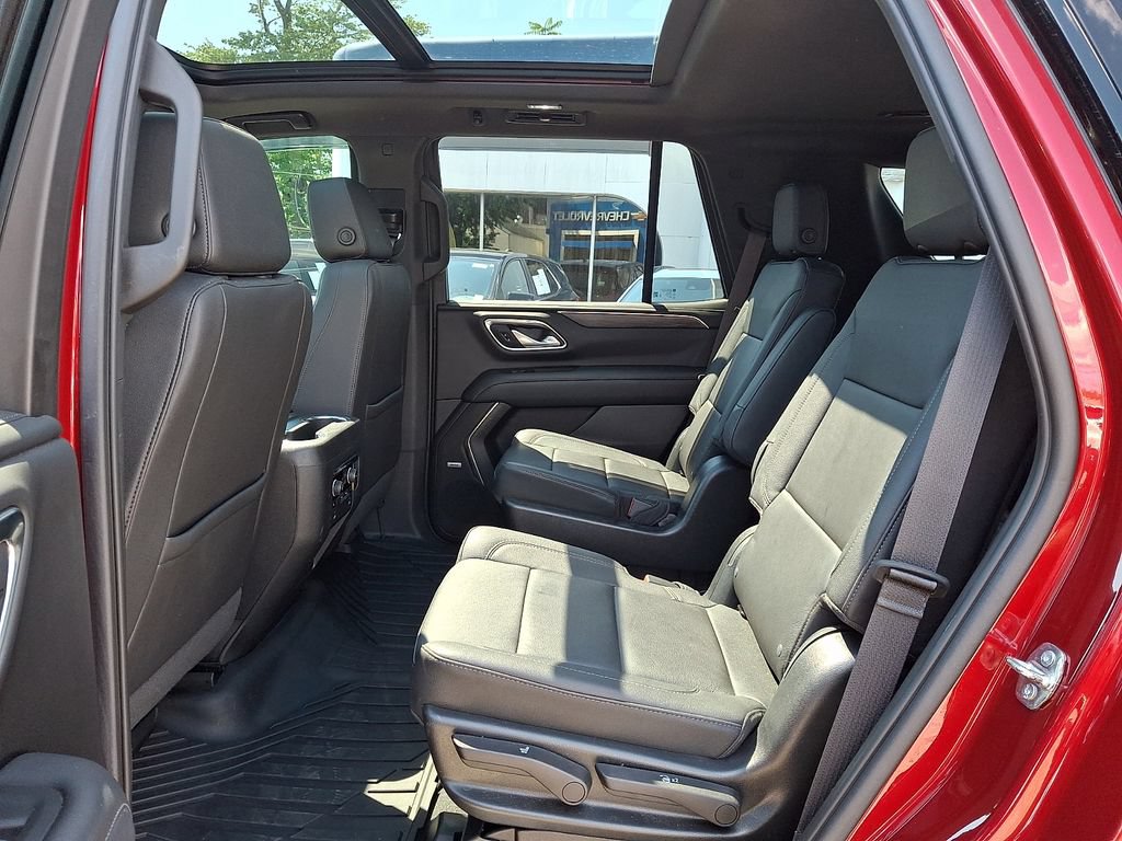 Certified 2022 Chevrolet Tahoe Z71 w/ Off-Road Capability Package AWD/4WD image 10