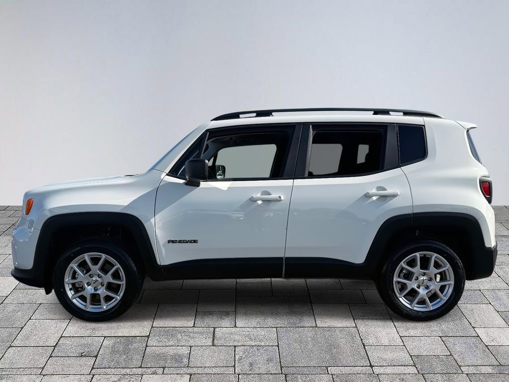 Used 2022 Jeep Renegade Sport w/ Sport Appearance Group image 4