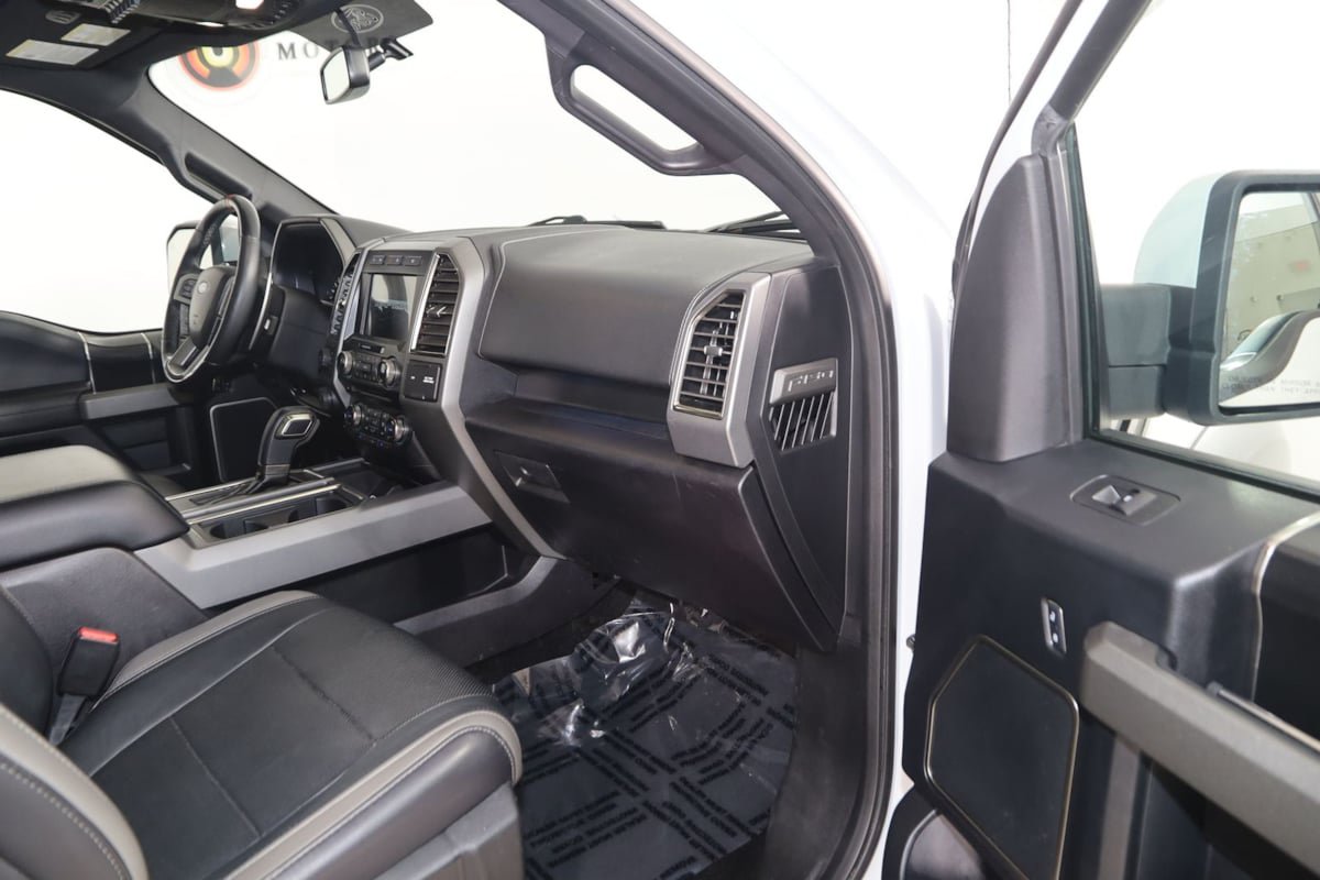 Used 2017 Ford F150 Raptor w/ Equipment Group 802A Luxury AWD/4WD image 49