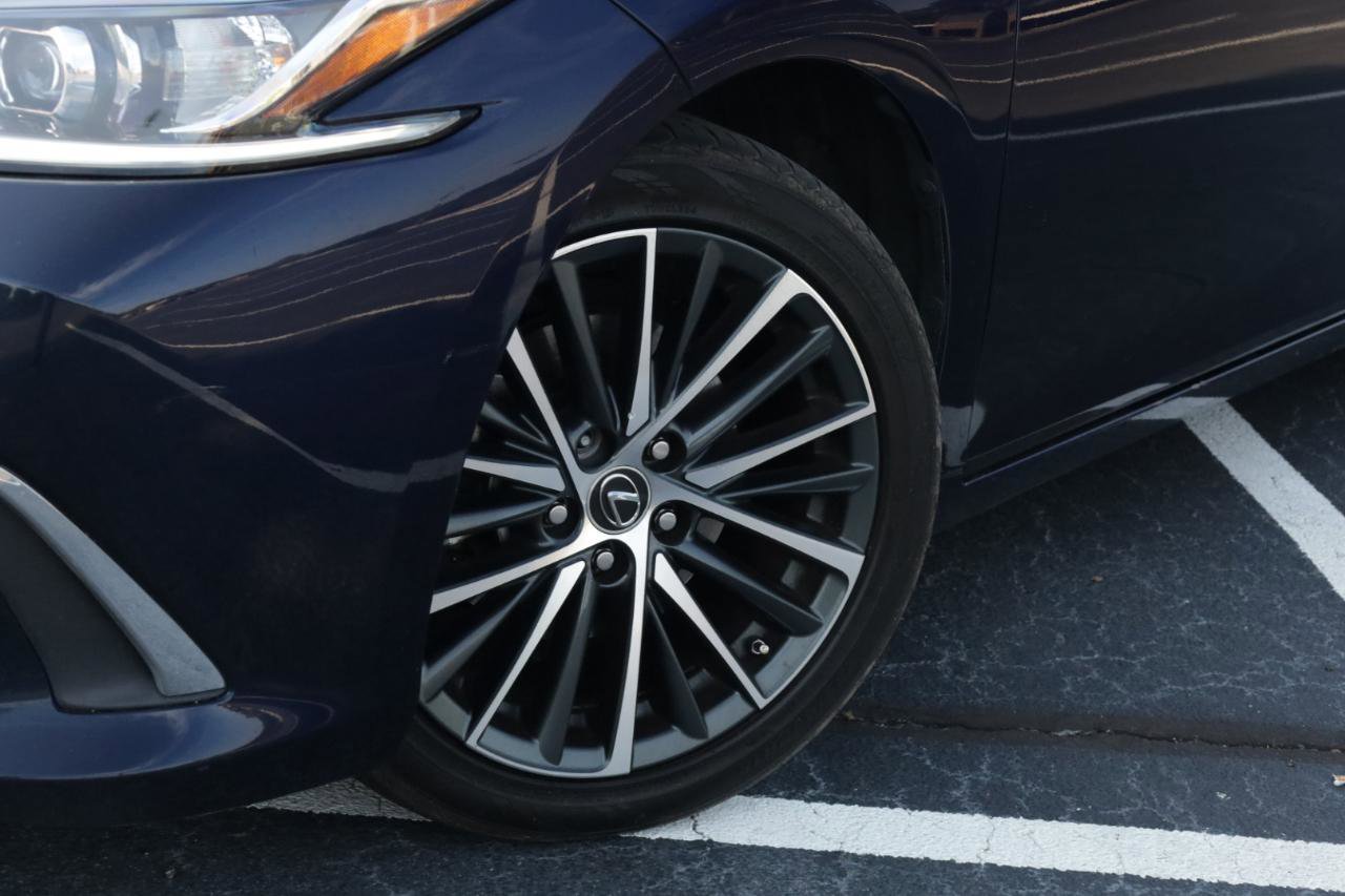 Used 2022 Lexus ES 350 w/ Premium Package FWD image 22