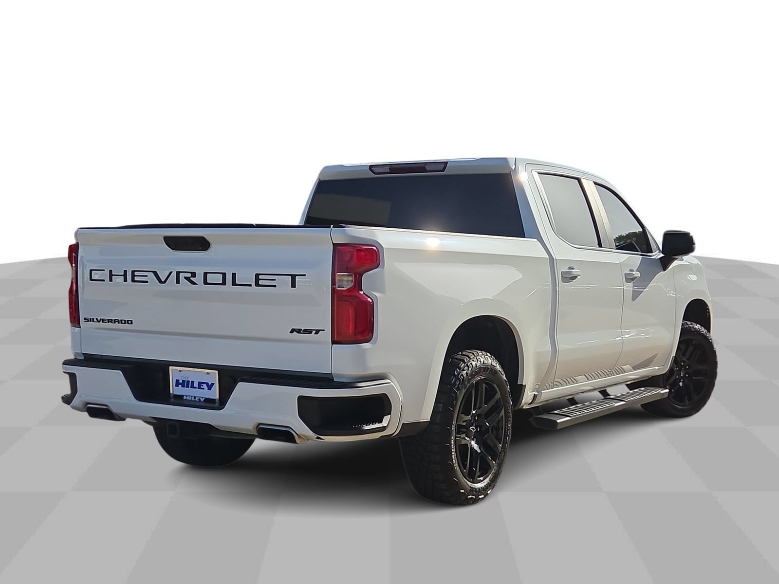 Used 2023 Chevrolet Silverado 1500 RST w/ Z71 Off-Road Package AWD/4WD image 8