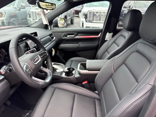 New 2027 GMC Terrain Elevation w/ Elevation Premium Package AWD/4WD image 13