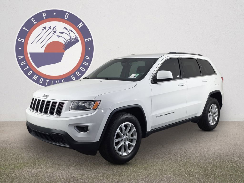 Used 2015 Jeep Grand Cherokee Laredo w/ Quick Order Package 23E image 2