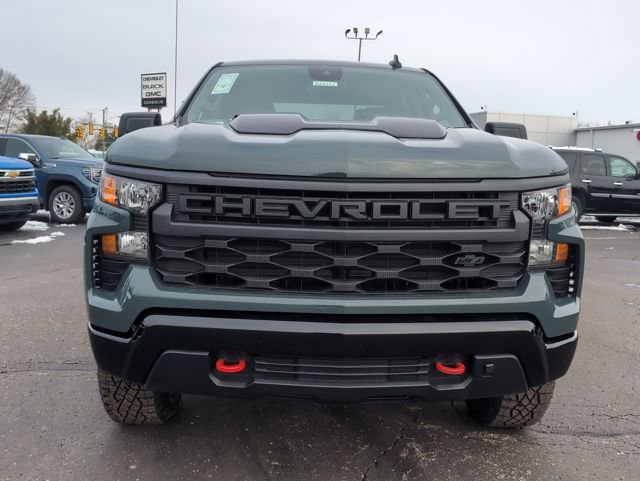New 2026 Chevrolet Silverado 1500 Custom Trail Boss w/ LPO, Dark Essentials Package image 2