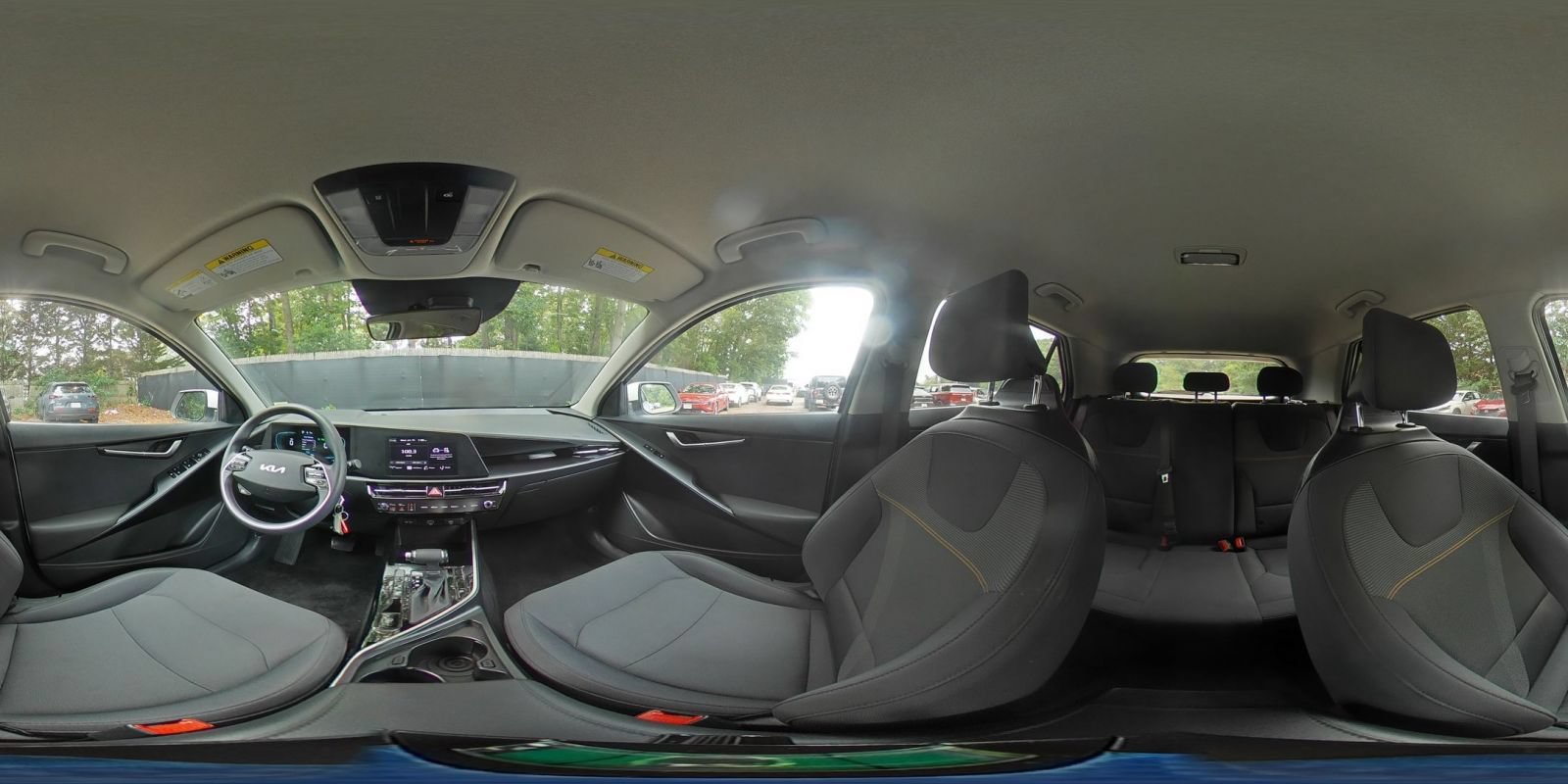 Used 2026 Kia Niro LX FWD image 40