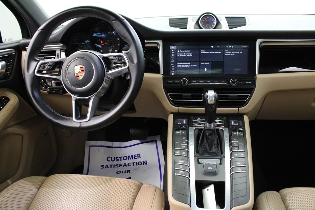 Used 2020 Porsche Macan AWD/4WD image 16