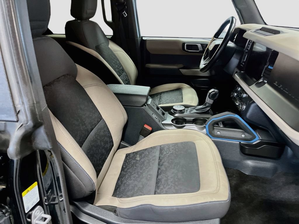 Used 2023 Ford Bronco Wildtrak AWD/4WD image 27