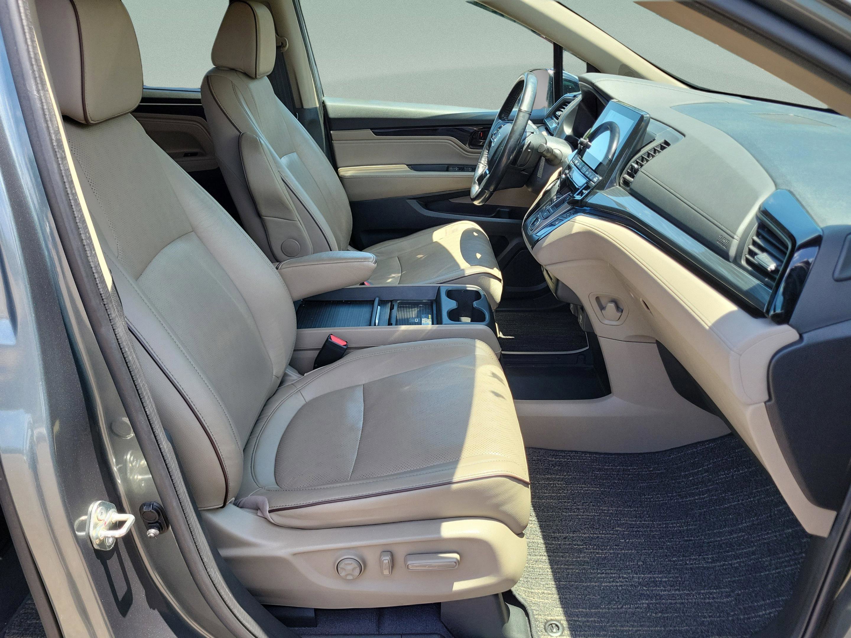 Used 2021 Honda Odyssey Elite image 18