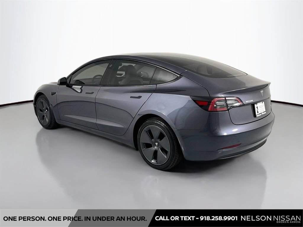 Used 2023 Tesla Model 3 Standard Range RWD image 7