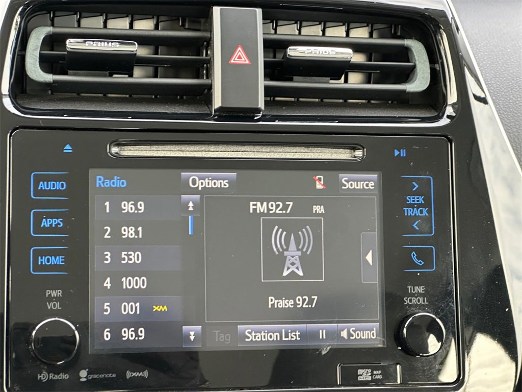 Used 2017 Toyota Prius Three image 15