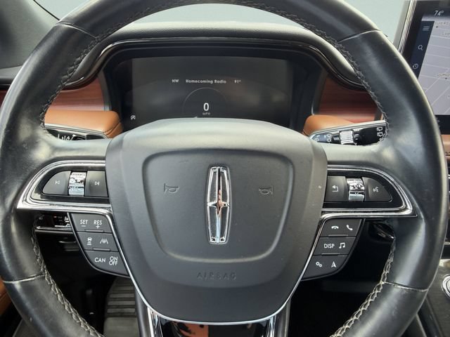 Used 2023 Lincoln Nautilus Reserve w/ Equipment Group 202A AWD/4WD image 32