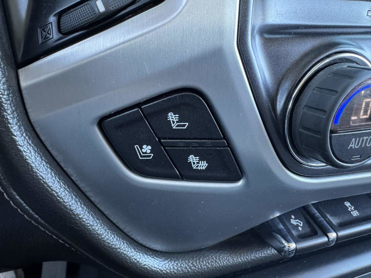 Used 2017 GMC Sierra 1500 SLT image 31