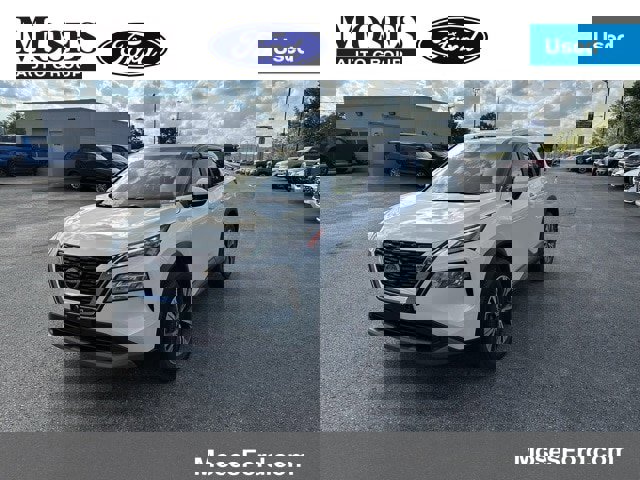 Used 2023 Nissan Rogue SV