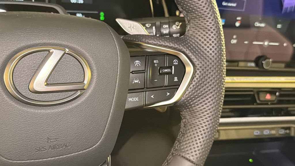 New 2026 Lexus TX 500h AWD image 18