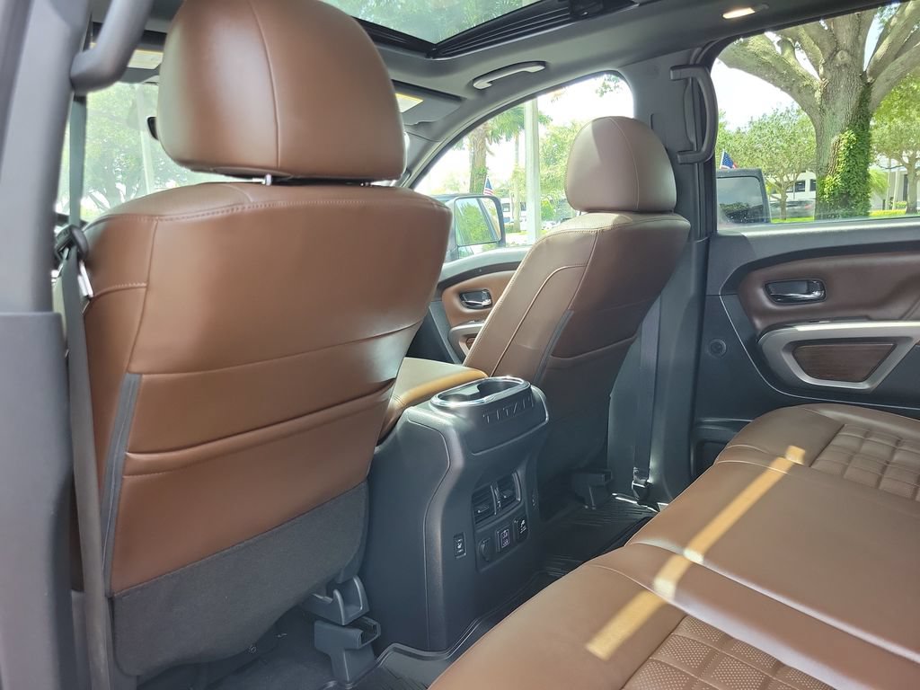 Used 2024 Nissan Titan Platinum Reserve w/ Moonroof Package AWD/4WD image 11