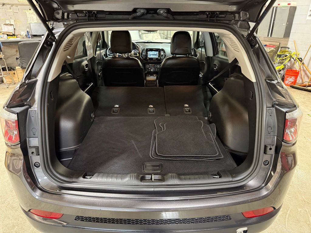 Certified 2018 Jeep Compass Latitude w/ Popular Equipment Group image 14