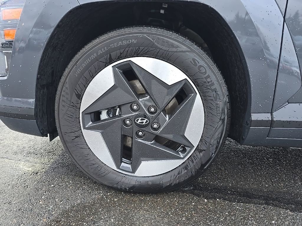 Certified 2024 Hyundai Kona SE image 32